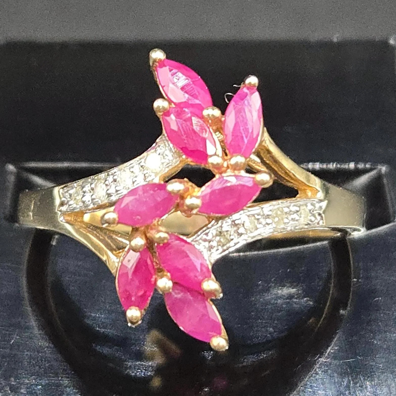 10K Solid Gold Ruby Marquise Cluster Ring with Di… - image 1