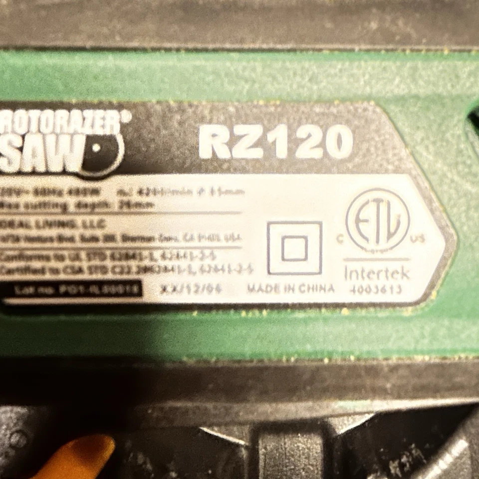 Rotorazer 3000 7-in-1 Saw Innovative and Versatile with Dust Collection Hook Up - Image 3 of 4