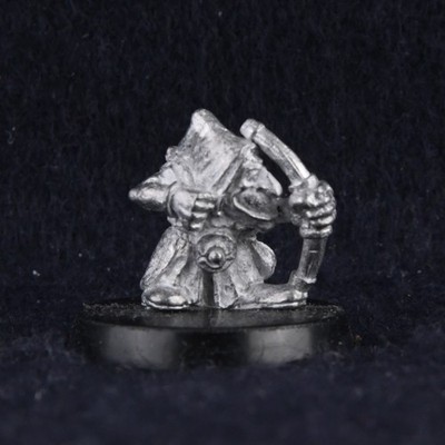 Night Goblin Archer w/ Bow WFB 90s Metal Orcs & Goblins Gobbos Citadel C271