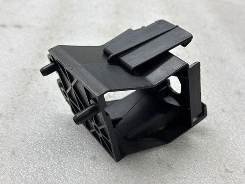 Distronic sensor bracket