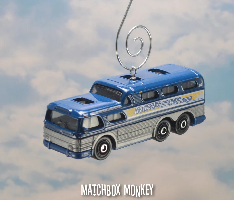 GMC Scenic Cruiser Bus Greyhound Cross Country Custom Christmas Ornament Adorno - Image 3 of 4