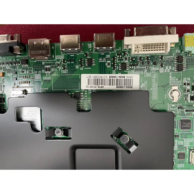 Placa base para pantalla de señalización 139,7 cm (55") Samsung LH55OMDPWBC. - Imagen 2 de 2