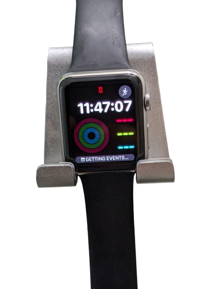 Apple Watch Series 1, ajuste confortável, estrutura de aço inoxidável - Imagem 2 de 4