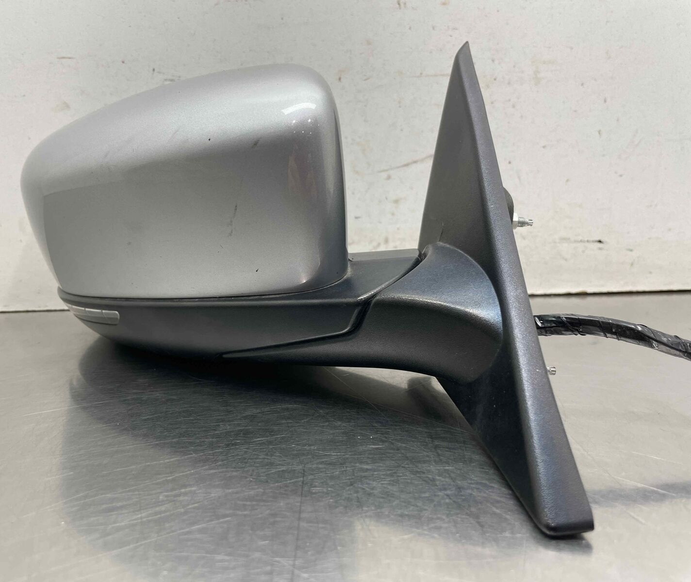 2014 Maserati Quattroporte Passenger Right Door Mirror Assembly Silver 817 14