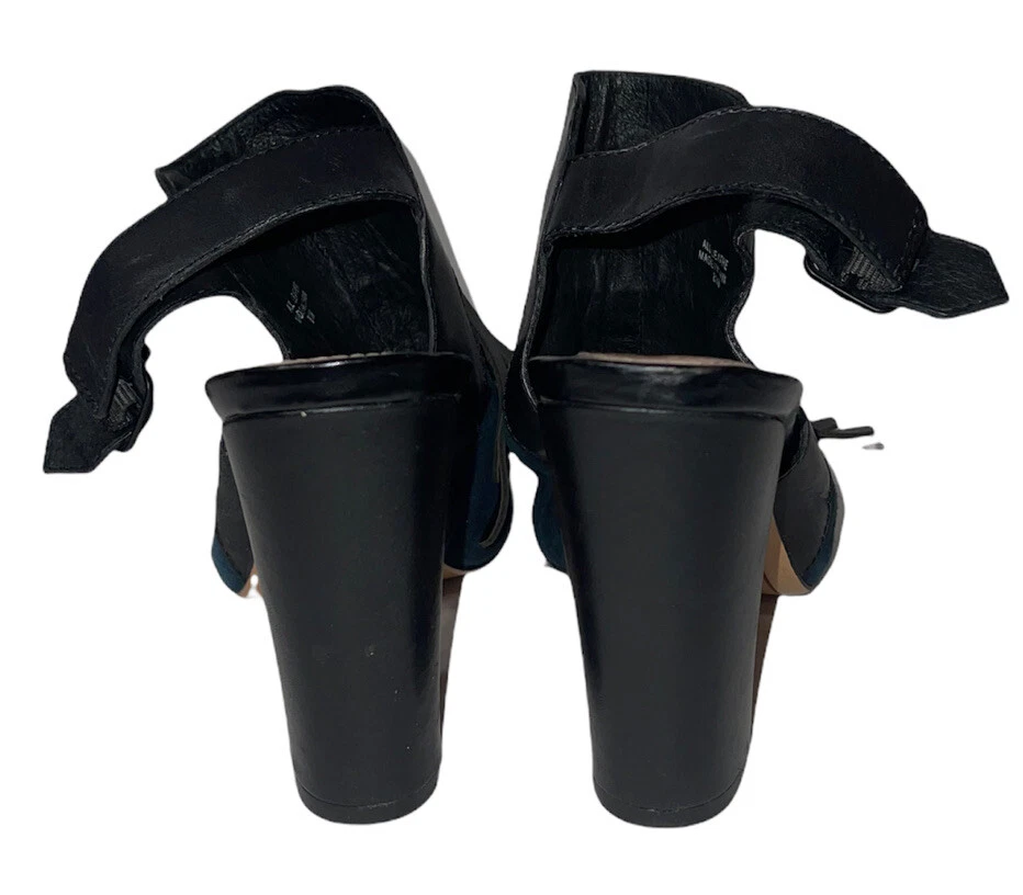 Sandalia Pour la Victoire Elyse Borla Negra Índigo Talla 8.5 Cuero Gamuza DEFECTUOSA Foto 4 de 4