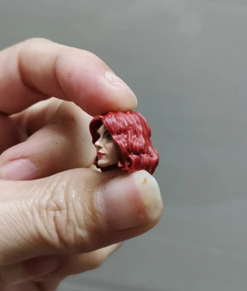 Figura 1/18 Modelo Jennifer She-Hulk Mujer Mujer Niña Cabeza Esculpida F 3.75" JOYTOY Foto 3 de 3