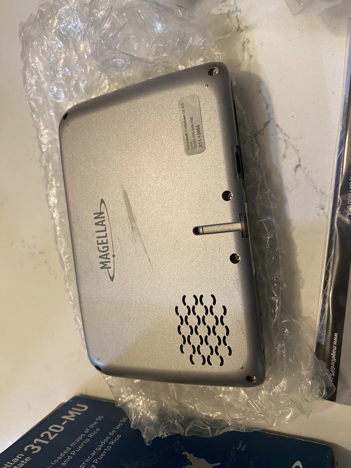 Magellan Roadmate GPS Navigation Device With Box 5045-LM - Image 4 of 4