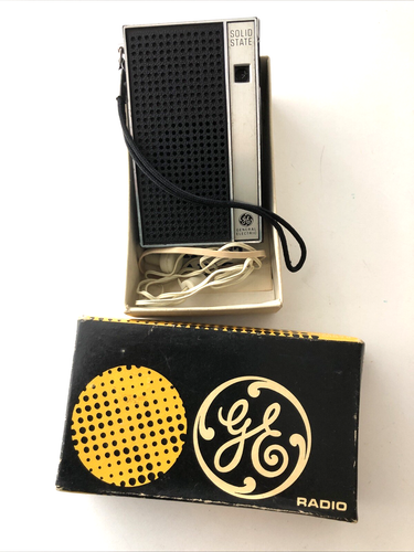VTG General Electric Solid State Radio P2750 With Box & Earphone - does not work - Afbeelding 1 van 7