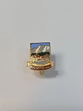Zugspitze 2,962 m Travel Souvenir Lapel Pin Mountain on Germany Austria Border