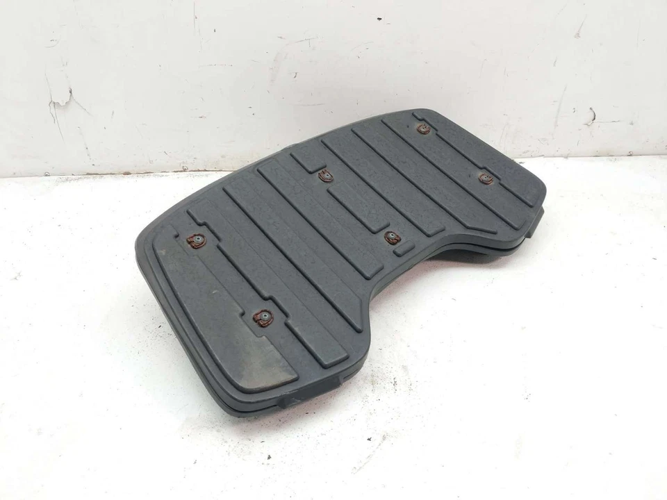 03 Polaris Sportsman 500 HO compartimento de almacenamiento frontal Foto 4 de 4