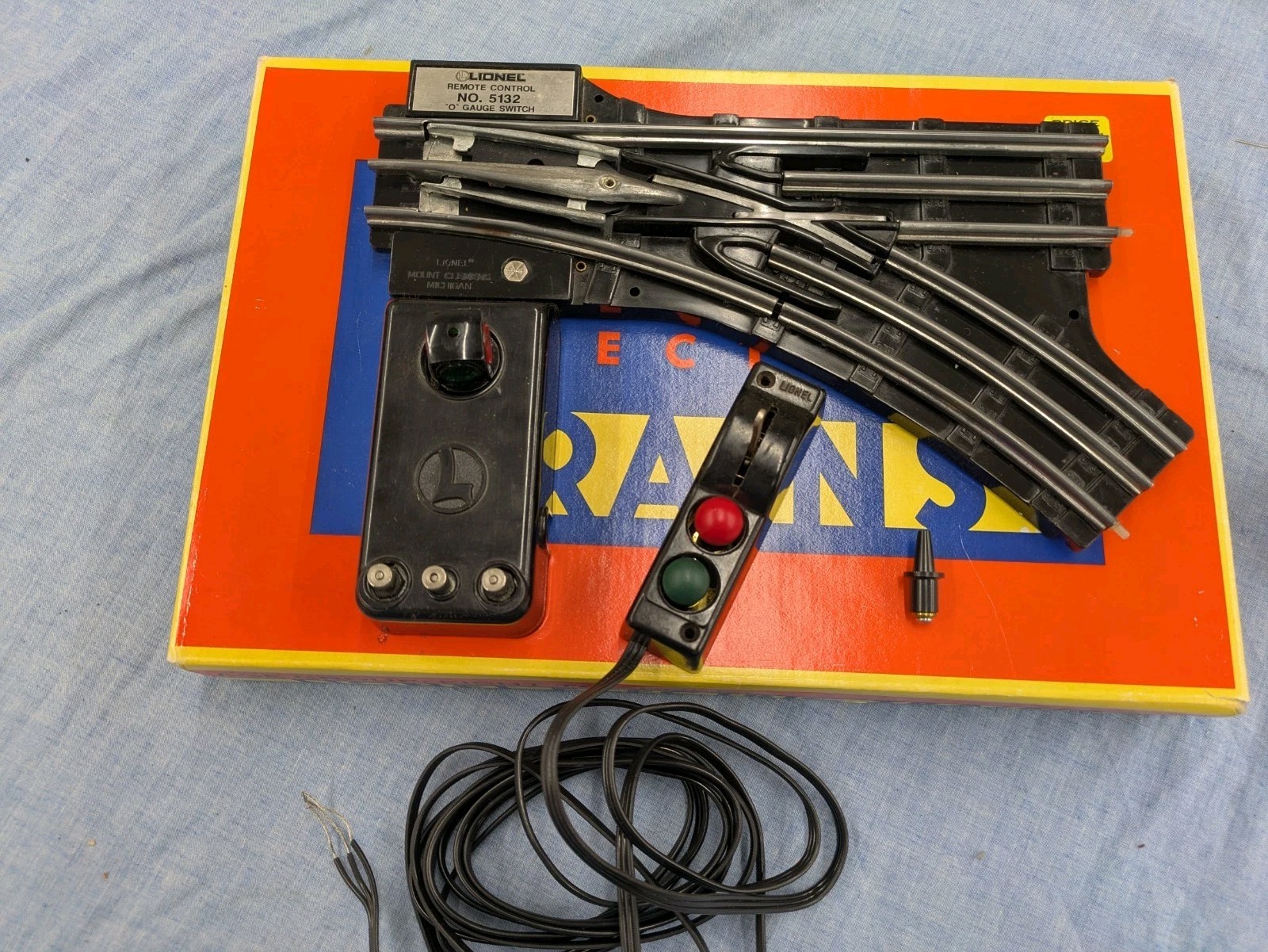 Click here to see eBay Auction