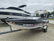 1982 Funcat Power Boat With 4 Stroke 60hp And Trailer