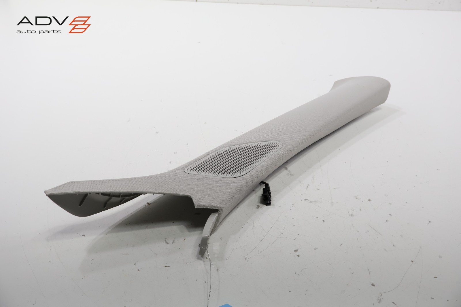 2025 VOLKSWAGEN TIGUAN WINDSHIELD RIGHT SIDE A PILLAR COVER PANEL & SPEAKER OEM