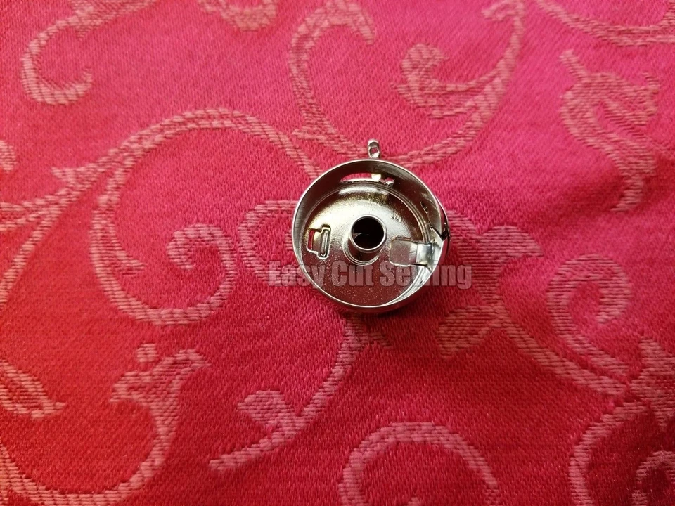 Genuine Bobbin Case Bernina Activa, Artista, VIRTUOSA Part# 0015347300 - Image 2 of 3