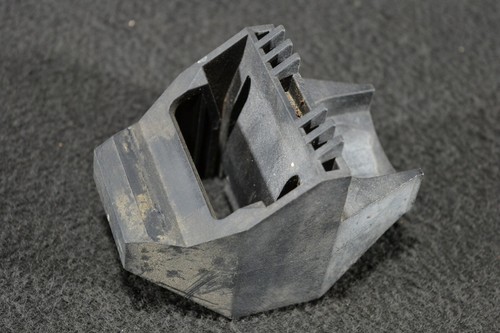 BMW E46 Z4 E85 Halter Wasserkühler vorne unten Kühlerhalter 1436264 (#95)