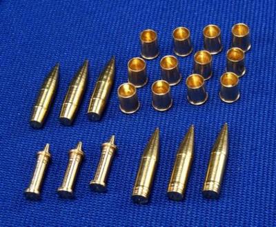 10,5cm leFH18/SD.KFZ 124 WESPE MUNITION (TO TAMIYA, DRAGON, ETC) #35P24 1/35 RB