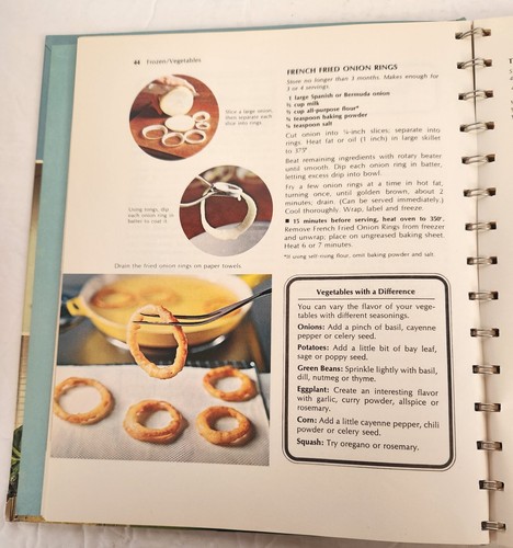BETTY CROCKER'S DO-AHEAD COOKBOOK 1972 FIRST EDITION SPIRAL BOUND - Picture 5 of 8