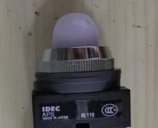 1pcs IDEC Panel Indicator Signal Lamp APS122DNW 24V
