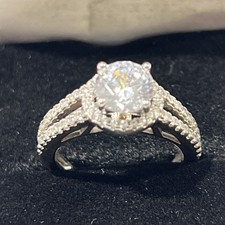 1 Carat 925 Sterling Silver Round Cut Cubic Zirconia Solitaire Ring Size 6 EUC