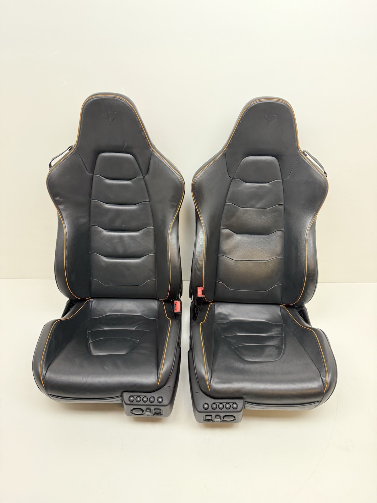 2015-2016 MCLAREN 650S FRONT SEATS MEMORY, HEATED, POWER  ORANGE ACCENT LINE OEM