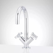 Signature Hardware 953796 Vassor 1.2 GPM Single Hole Bathroom Faucet BRAND NEW