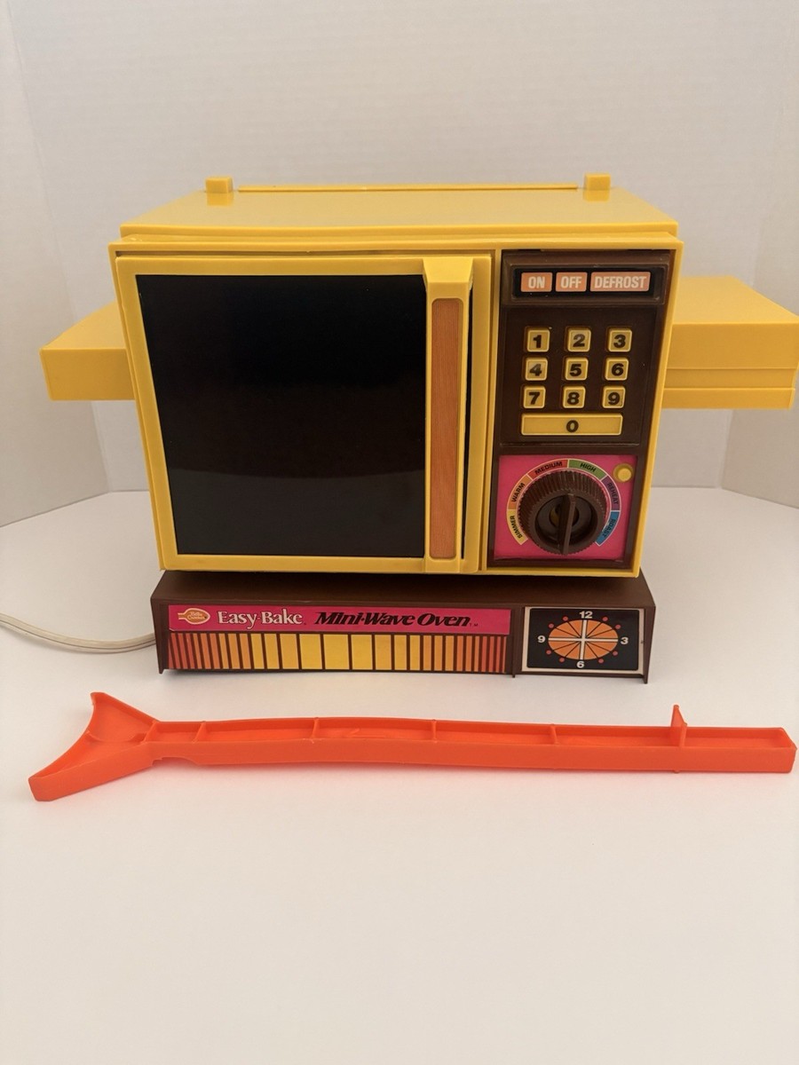 Vintage 1979 Kenner Betty Crocker Easy-Bake Oven | eBay