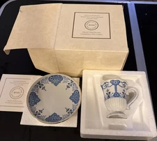 Avon 1984 European Tradition Collection Medici Porcelain Demitasse Cup & Saucer