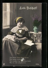 Cartolina fotografica GL Co n. 3693/4: Amore Messaggio!, Giovane donna in una stanza 