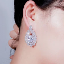 Women Gorgeous Zircon Crystal Drop Earrings Silver Plated Wedding Bridal Jewelry