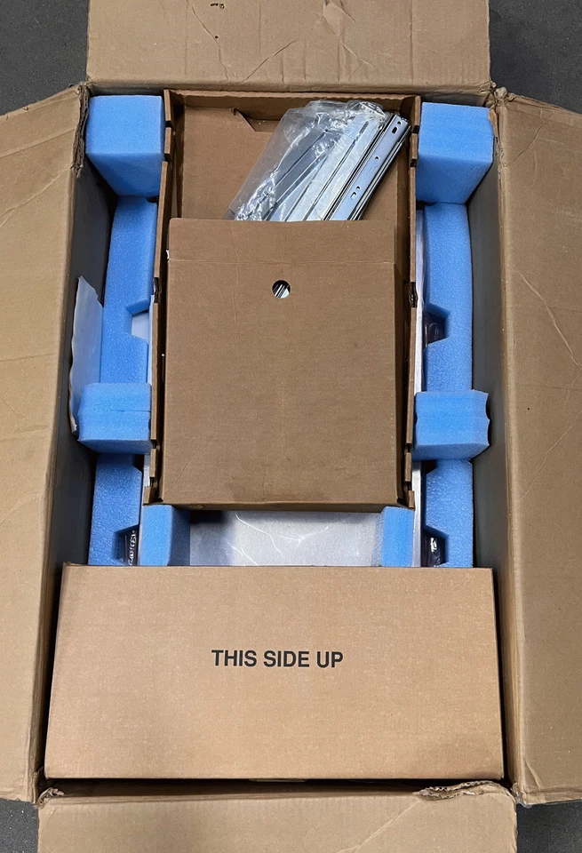 DECRU Enterprise Lifetime Key Management KM500 UR LKM NetAPP Appliance +Software - Image 3 of 4