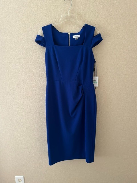 Vestido Vaina Calvin Klein Nuevo con Etiquetas Azul Cobalto Hombro Frío Acanalado Talla 8 Minorista 134
