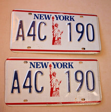 MATCHED SET of NEW YORK STATE STATUE OF LIBERTY LICENCE PLATES NEW NEVER MOUNTED