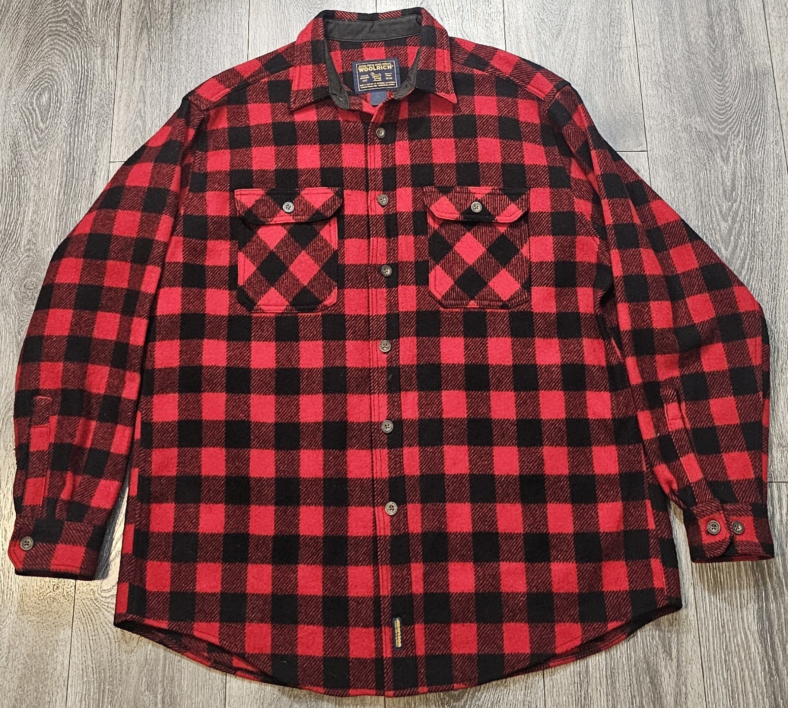 Vtg Woolrich Long Sleeve Check Plaid Button Up Flannel Shirt Red Black Men's XL