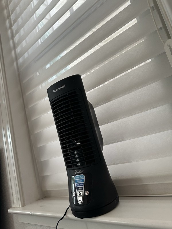 Honeywell HTF210B QuietSet Mini Tower Table Fan - Black