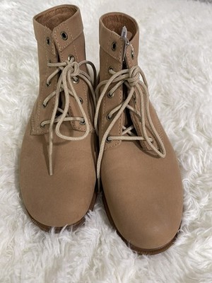 NWOB Kodiak Women's Leather Ankle Boots Size US 7 Lace-up Tan 