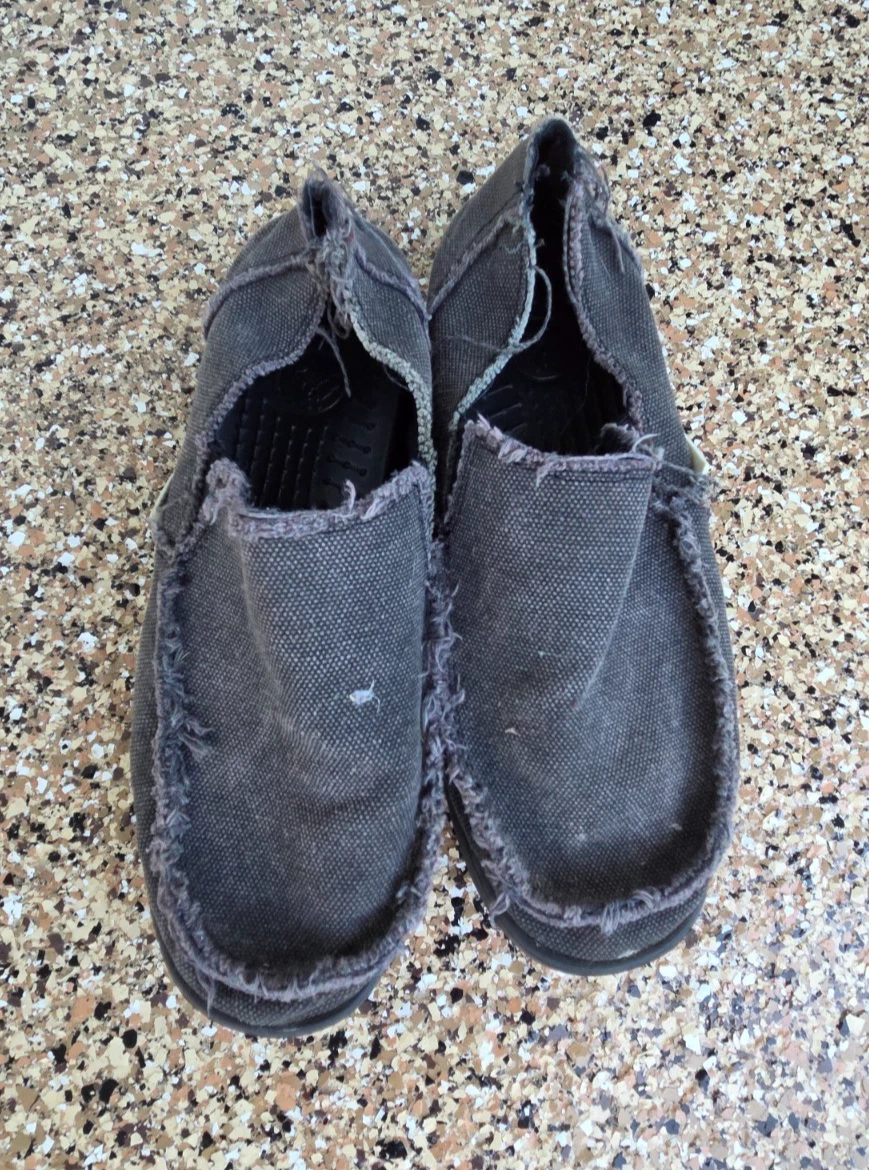 Crocs Loafer Gray Casual Shoes for Men for sale | eBay display picture 2