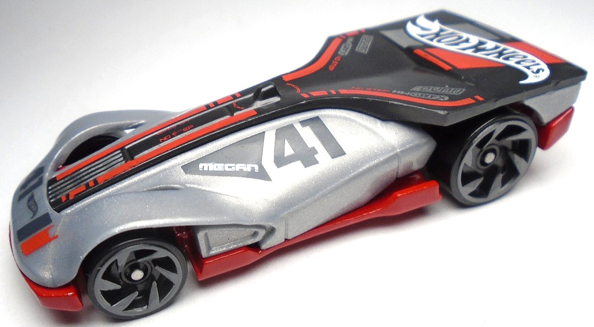 2023 HOT WHEELS ROLLIN' SOLO GRAY BLACK #41 TRACK STARS DIECAST 2 3/4" RACE CAR