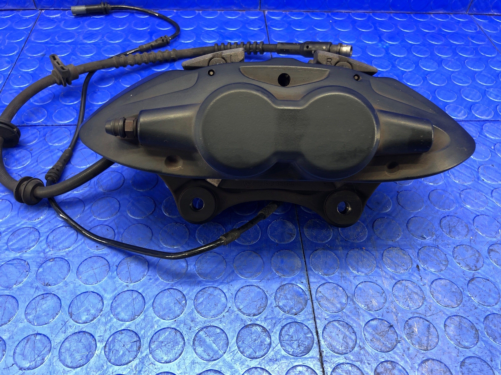 2014 2015 2016 2017 2018 2019 BMW I8 OEM FRONT LEFT BLACK BRAKE CALIPER