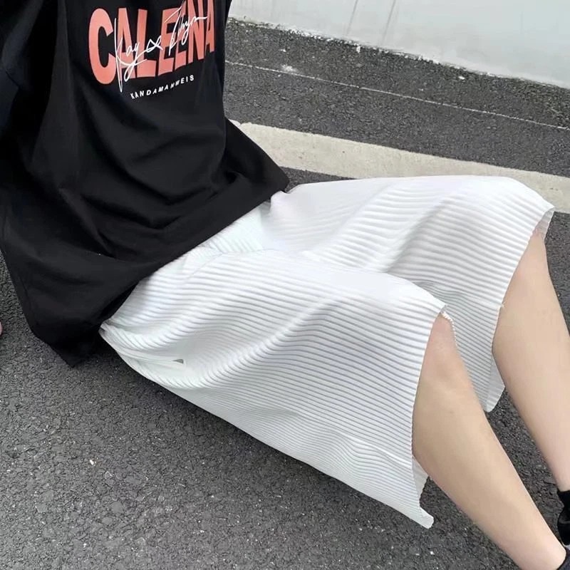 Men's Loose and Comfortable Shorts Outdoor Thin Loose Ice Silk Pants