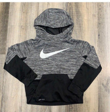 Nike Boys Black and White Drifit Hoodie with Pouch Sz 6 GUC