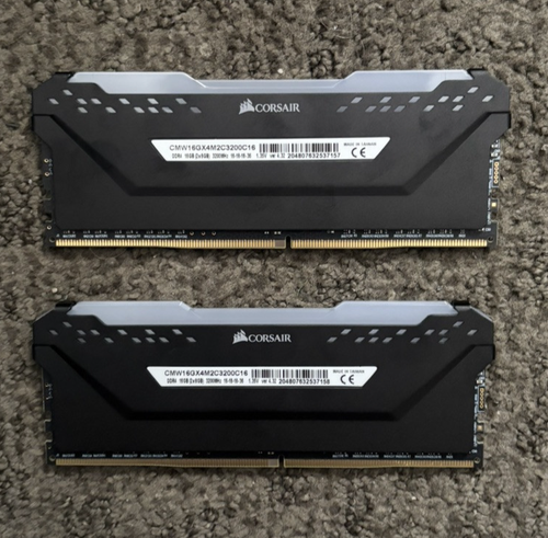 Corsair Vengeance RGB Pro 16 GB (2 x 8 GB) DDR4-3600 CL18 Memory - Picture 2 of 2