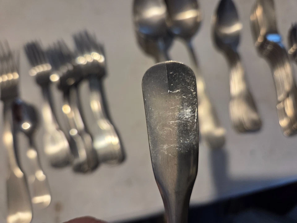 Juego de cubiertos de acero inoxidable Guy Degrenne Inox 60 piezas Foto 3 de 4
