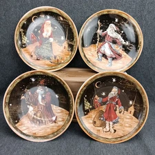 Vtg St. Nicholas Folk Primitive Christmas Decorative 8" Christmas Plates