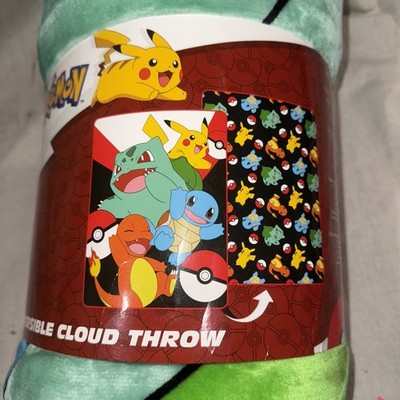 Pokémon Gen 1 Reversible Cloud Throw Blanket Pikachu Charmander Squirtle