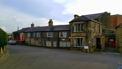 Foto 6x4 Spring Valley, Pudsey, Leeds Pudsey\/SE2233 c2016