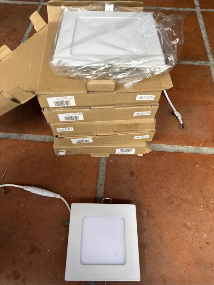 24 Paneles LED Luces (4 pulgadas) y 6 Paneles LED (6 pulgadas) Foto 3 de 4