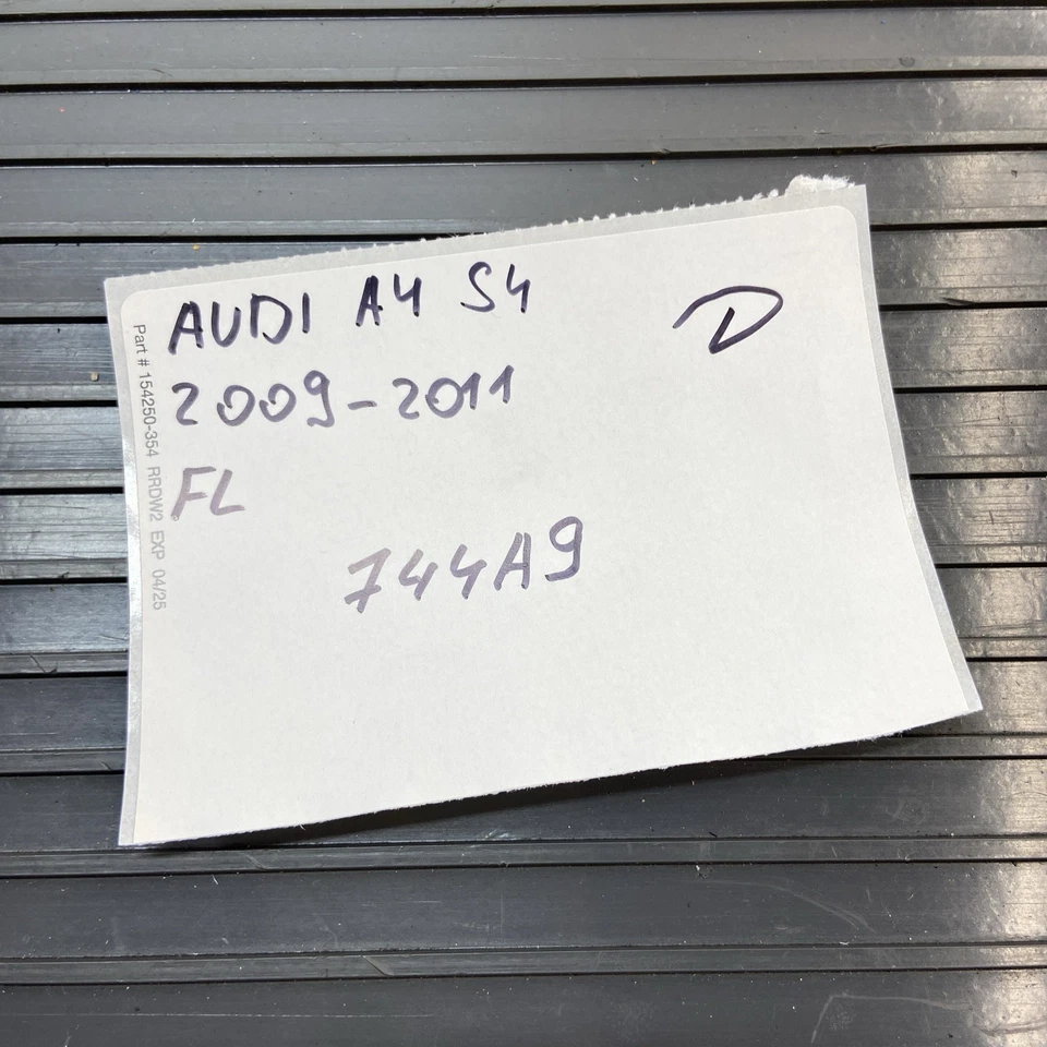 2009-2011 Audi A4 S4 Front Left Headlight Lamp Xenon Assembly OEM *NOTE* - Image 2 of 4