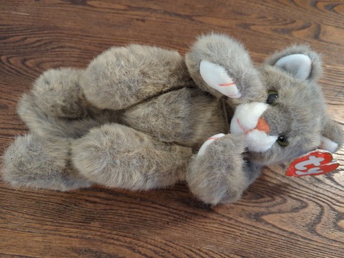 13" TY Classic Plush TUMBLES Cat Designed by Sally Winey Style 1008