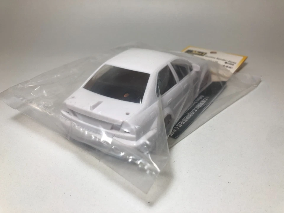 KYOSHO Mini-z MITSUBISHI LANCER Evolution VI White Body Set (Non Decolation) - Image 4 of 4