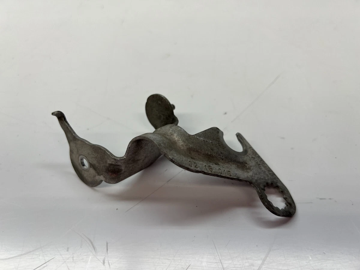 LAMBORGHINI HURACAN 580 REAR RIGHT RH BRAKE HOSE RETAINER BRACKET  